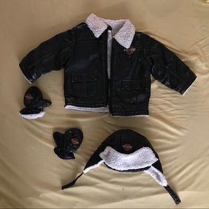 *DOWNSIZING*MAKE AN OFFER* HD infant set